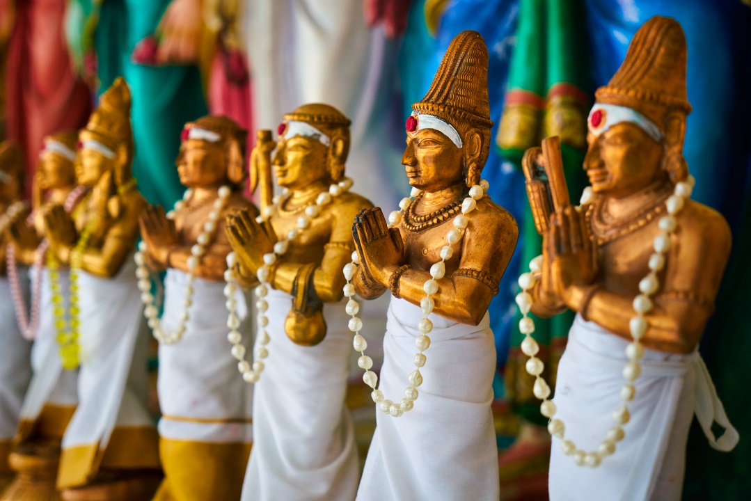 Bhakti Yoga: the Yoga of Devotion Bhakti Yoga