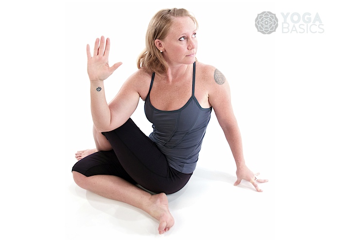 Half lord of the fishes (Version B) / Ardha matsyendrasana B